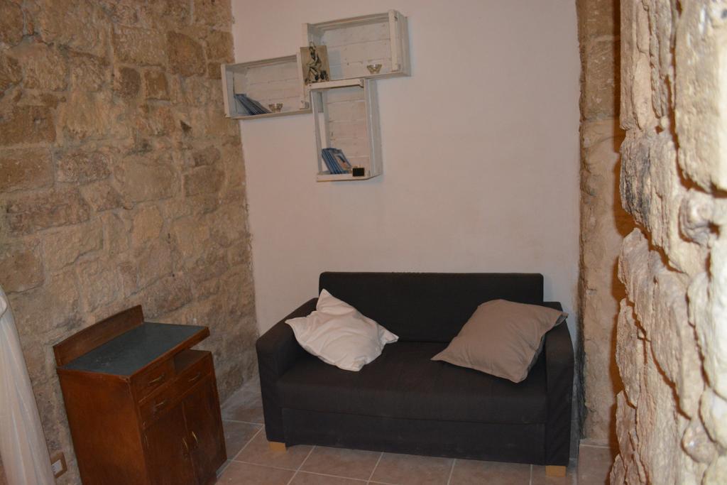 Palazzo Di Citta Flat Apartment Bari Ngoại thất bức ảnh
